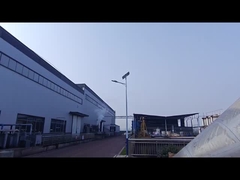 Ferrite à aimants permanents résistants aux hautes températures avec haute coercivité et produit énergétique