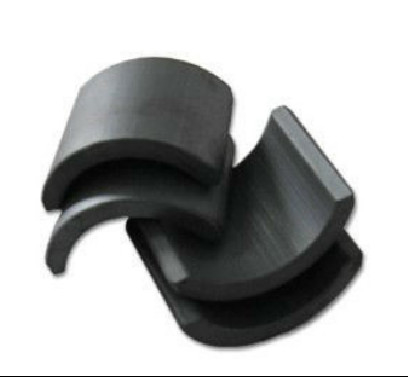 ISO/TS16949 a aggloméré des aimants de ferrite que la tasse a formés adapté aux besoins du client