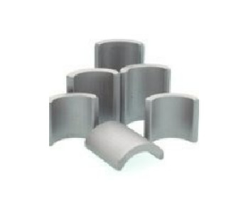 Aimant à un aimant permanent de ferrite de SrO 6Fe2O3 du ferrite Y25 pour le moteur de C.C