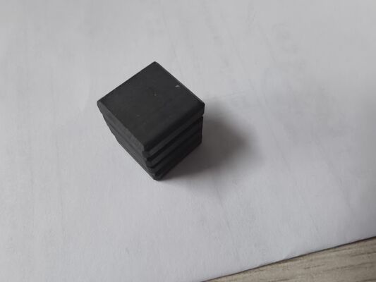 Y33 Aimant Ferrite Permanent SrO 6Fe2O3 Pour Séparateur Magnétique TS16949