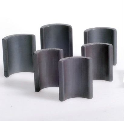 Les ferrites mous et durs de Y30 courbent haute performance de la forme 310KA/M HCB