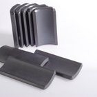 La tuile forment l'aimant fort de ferrite d'OEM pour le moteur de démarreur de fenêtre